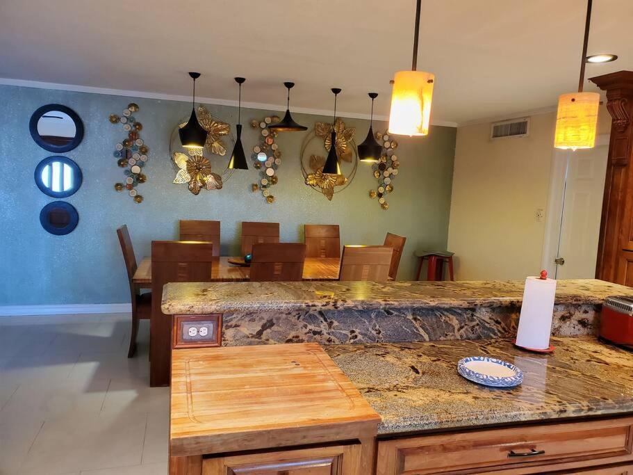 Spacious West El Paso 19 Min From Airport, Fort Bliss Military Base Exterior photo
